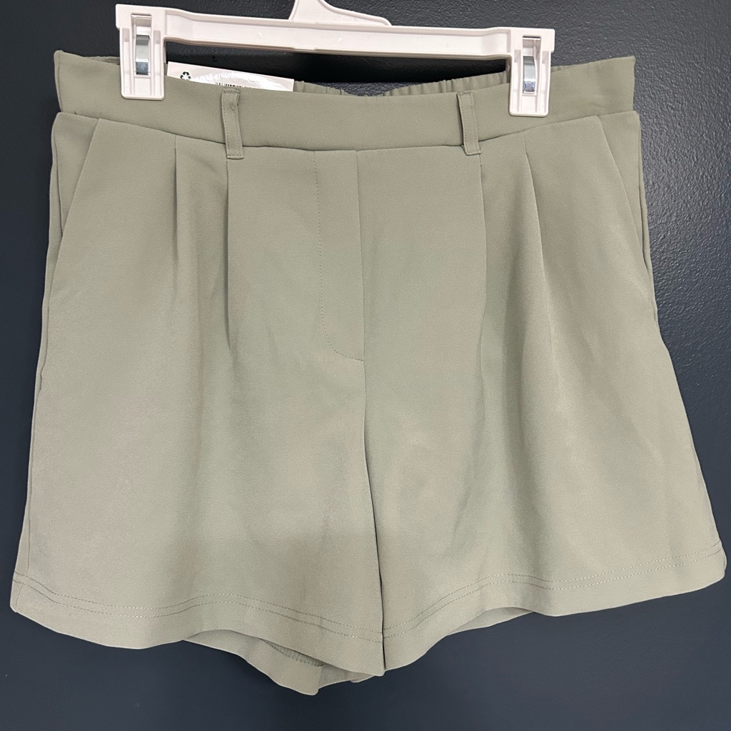 32 Degrees Sage Green High Waist Shorts